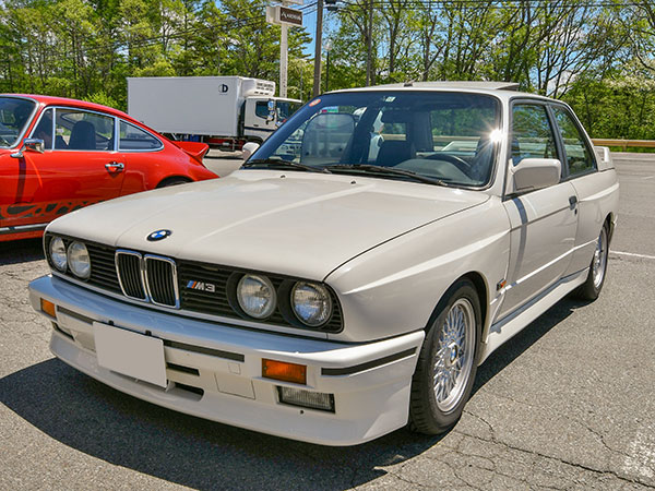 BMW E30 M3