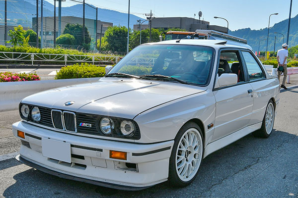 BMW E30 M3